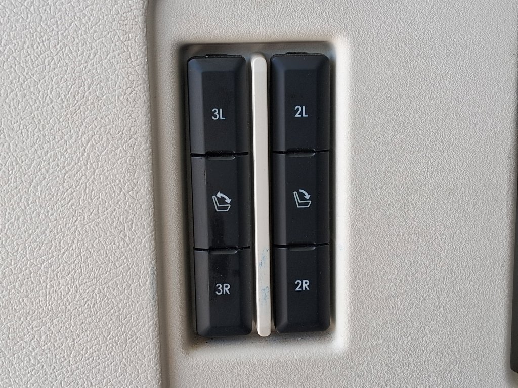 Used 2023 Lincoln Navigator L Black Label AWD/4WD image 7