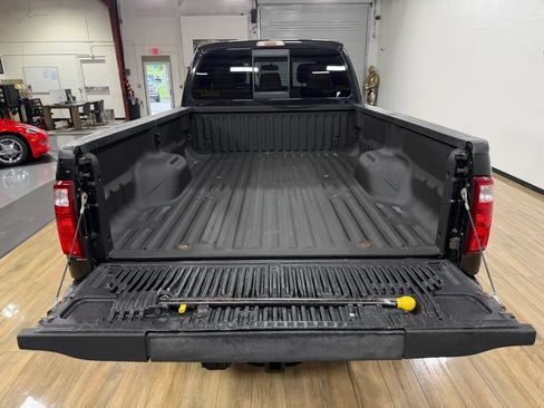 Used 2015 Ford F350 Platinum AWD/4WD image 8