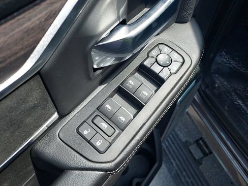 New 2026 RAM 3500 Laramie AWD/4WD image 11