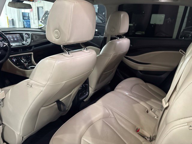 Used 2020 Buick Envision Essence FWD image 29