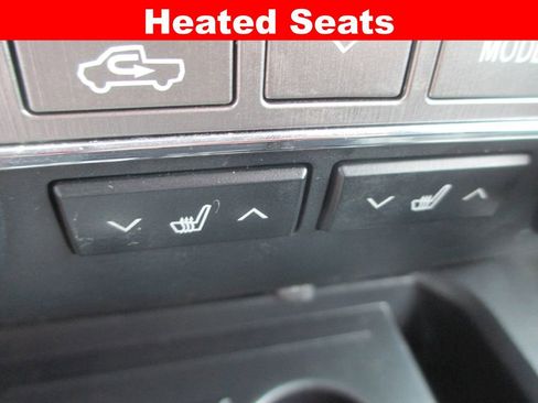 Used 2015 Toyota Tundra Limited w/ Limited Premium Package image 17