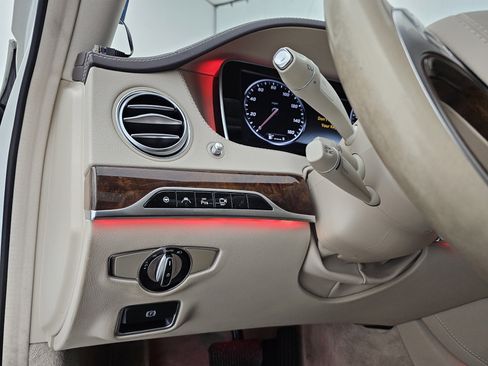 Used 2015 Mercedes-Benz S 550 S 550 image 8