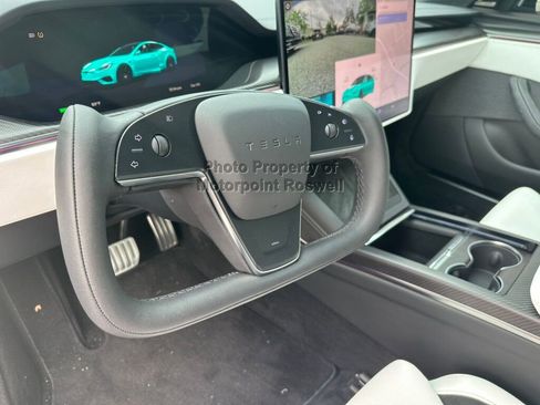 Used 2026 Tesla Model S Plaid AWD/4WD image 24