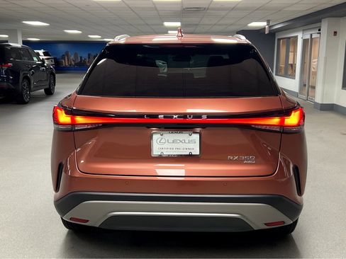 Certified 2025 Lexus RX 350 Premium image 6