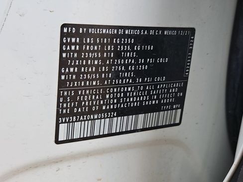 Used 2022 Volkswagen Tiguan SE image 20