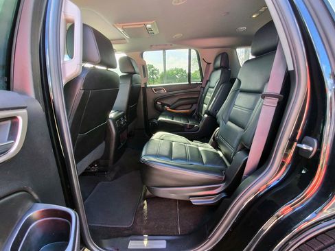 Used 2017 GMC Yukon Denali w/ Open Road Package image 32