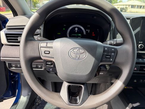 Used 2026 Toyota Camry LE FWD image 12