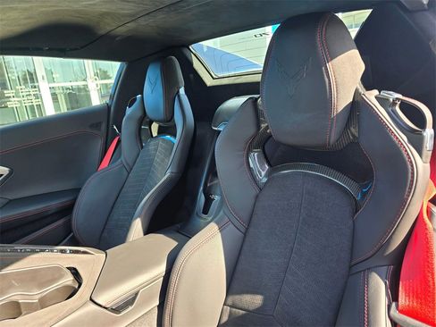 Used 2023 Chevrolet Corvette Stingray Premium Conv w/ Z51 Performance Package image 20