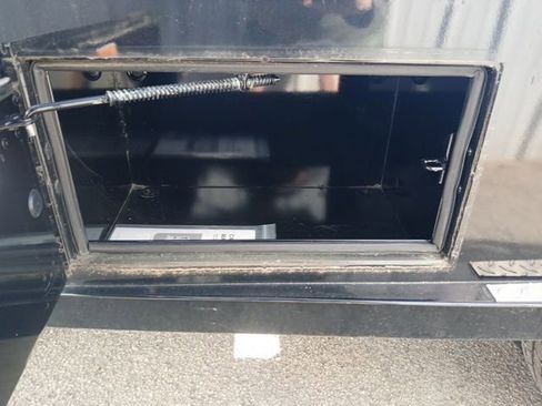 Used 2023 RAM 3500 Limited image 12