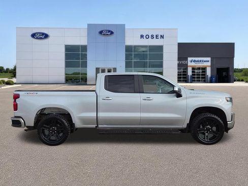 Used 2021 Chevrolet Silverado 1500 LT w/ Work Truck Package AWD/4WD image 2