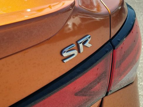 Used 2021 Nissan Sentra SR FWD image 9