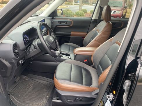 Used 2023 Ford Bronco Sport Outer Banks w/ Tech Package image 16