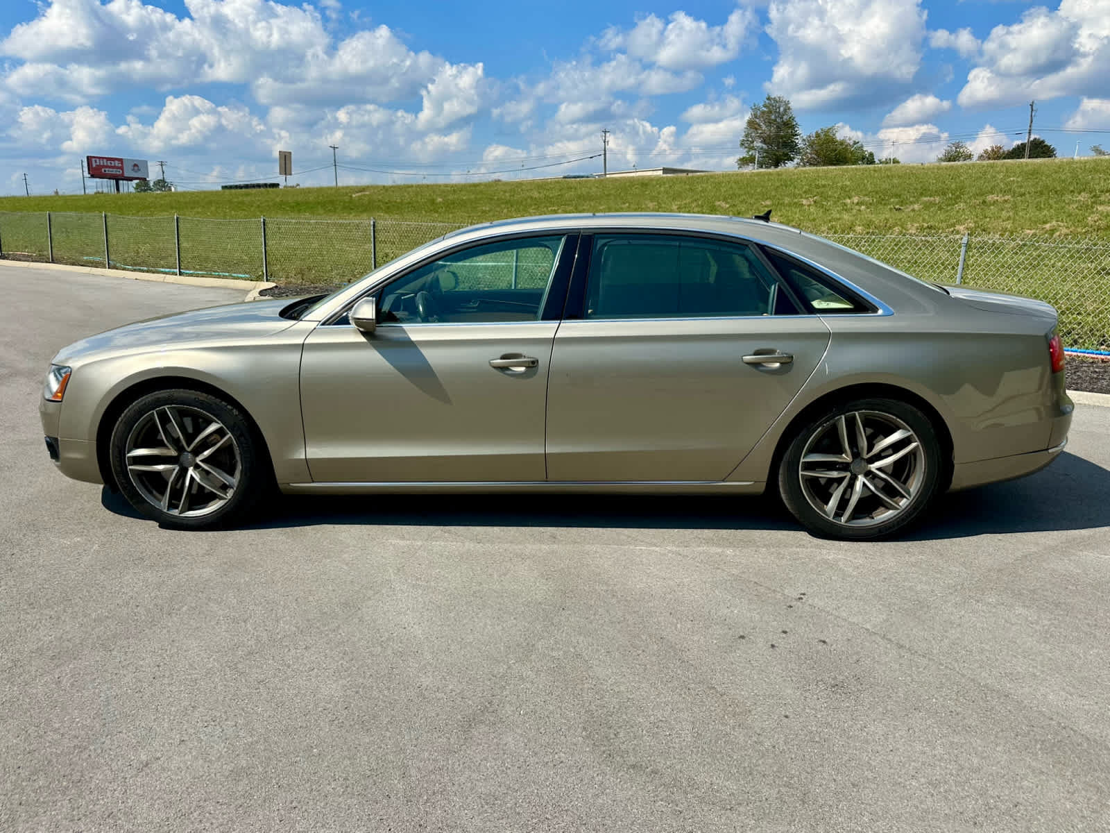 Used 2012 Audi A8 L 4.2 AWD/4WD image 8