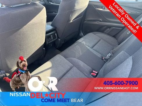 Used 2025 Toyota Camry LE FWD image 9