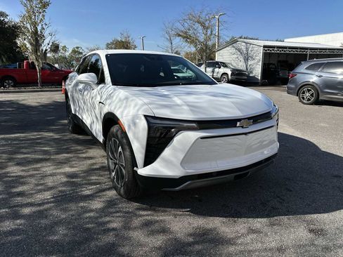 New 2026 Chevrolet Blazer EV LT image 8
