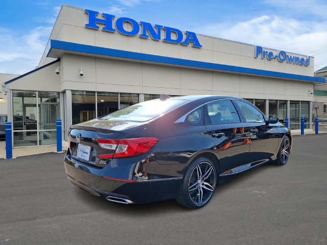 Used 2021 Honda Accord Touring image 4