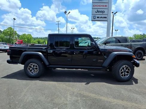 New 2026 Jeep Gladiator Rubicon AWD/4WD image 2