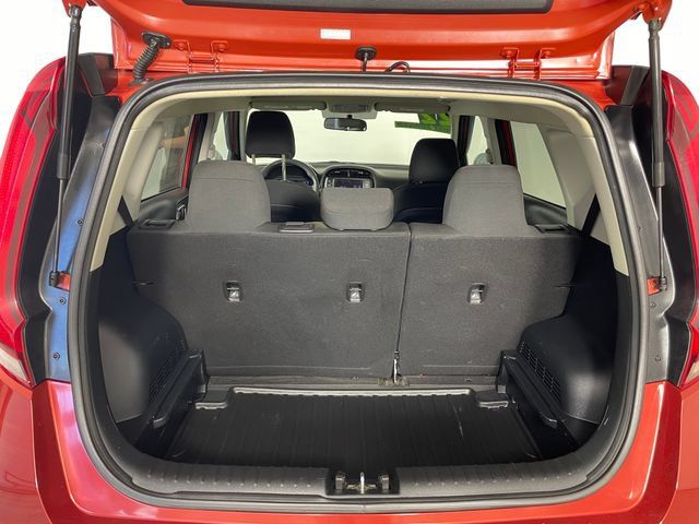 Used 2022 Kia Soul LX FWD image 17