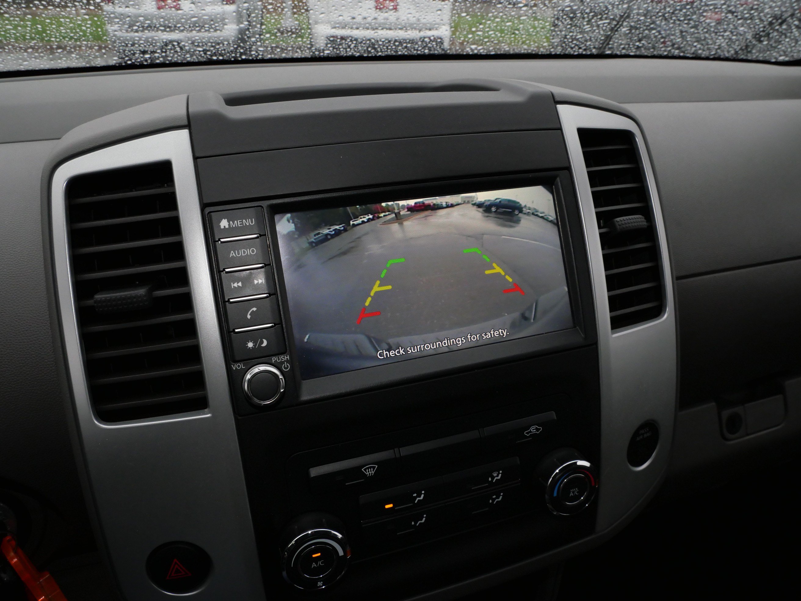 Used 2019 Nissan Frontier SV AWD/4WD image 29