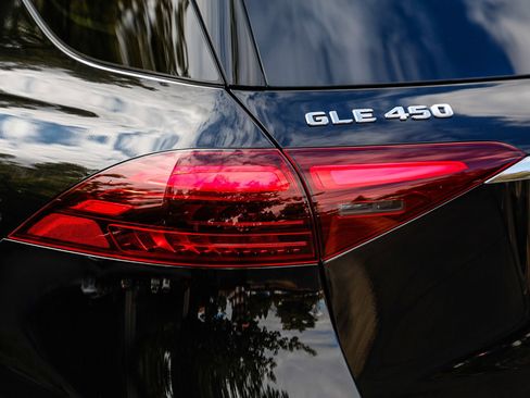 New 2026 Mercedes-Benz GLE 450 4MATIC image 8