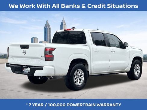 Certified 2024 Nissan Frontier SV image 23