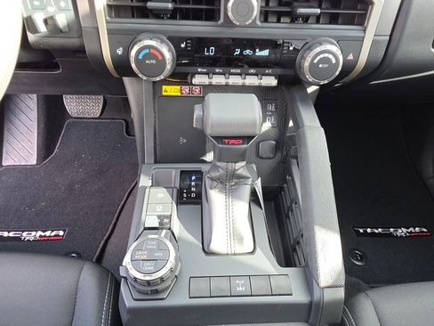 New 2026 Toyota Tacoma TRD Off-Road AWD/4WD image 27