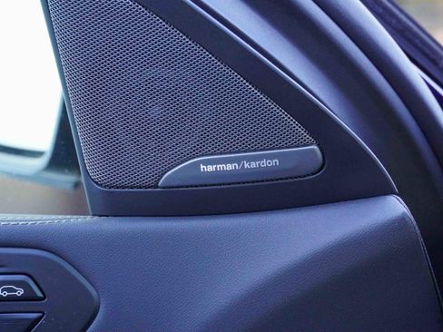 Certified 2025 BMW X6 M60i image 16