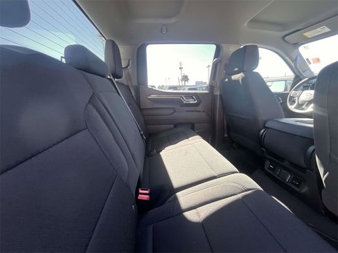 Used 2023 Chevrolet Silverado 1500 LT image 16