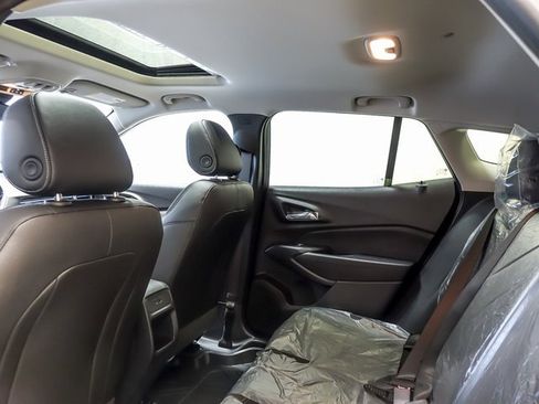 New 2026 Chevrolet Trax LT image 12