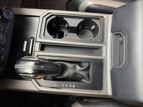 Used 2018 Ford F150 Raptor w/ Equipment Group 801A Mid image 30