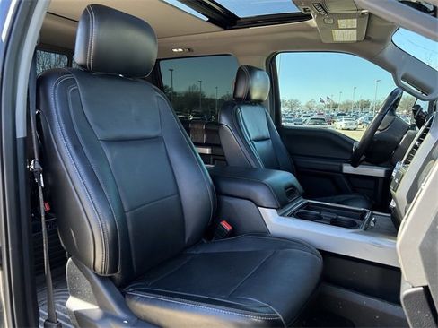 Used 2019 Ford F250 Lariat w/ Lariat Ultimate Package image 31