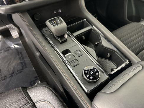 Certified 2024 Nissan Pathfinder Rock Creek image 19