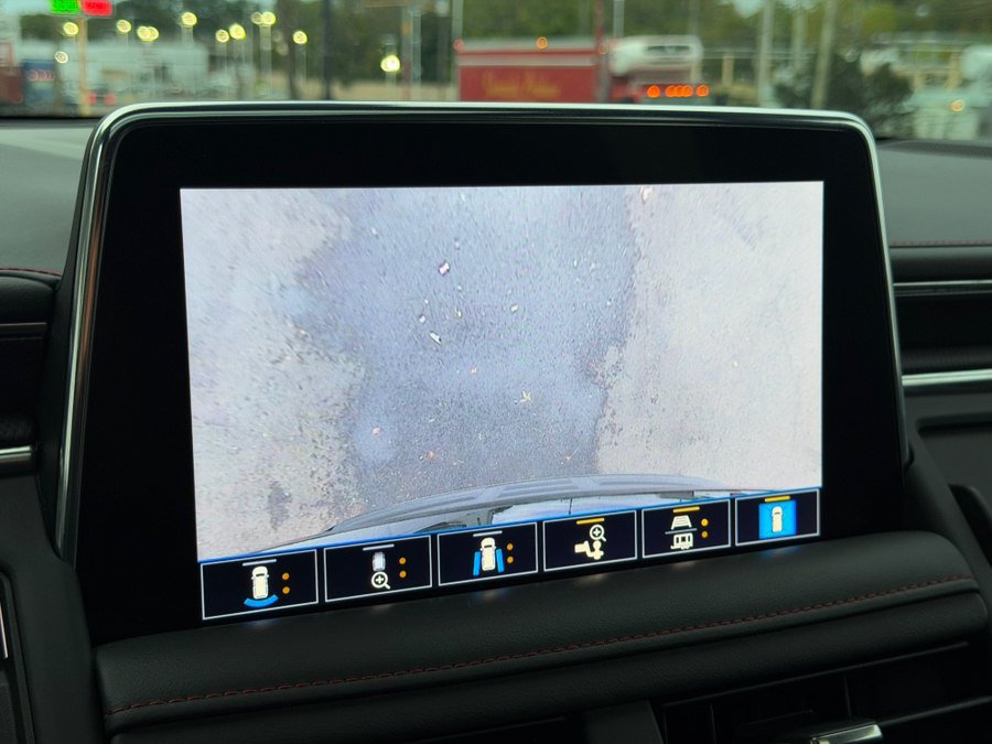 Used 2021 Chevrolet Tahoe RST w/ Luxury Package AWD/4WD image 73