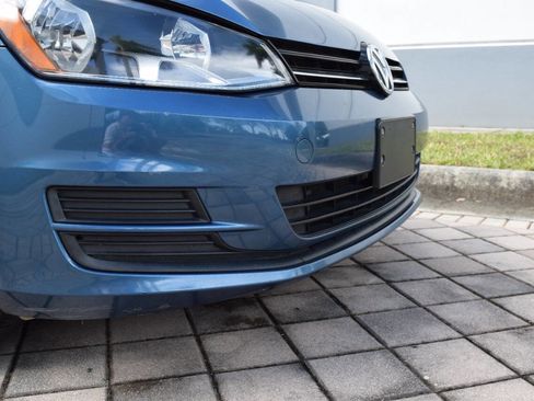 Used 2015 Volkswagen Golf TDI SE image 15