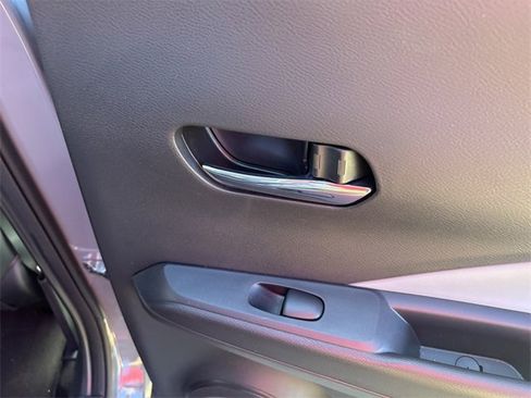 Used 2023 Nissan Kicks SR w/ SR Premium Package image 35