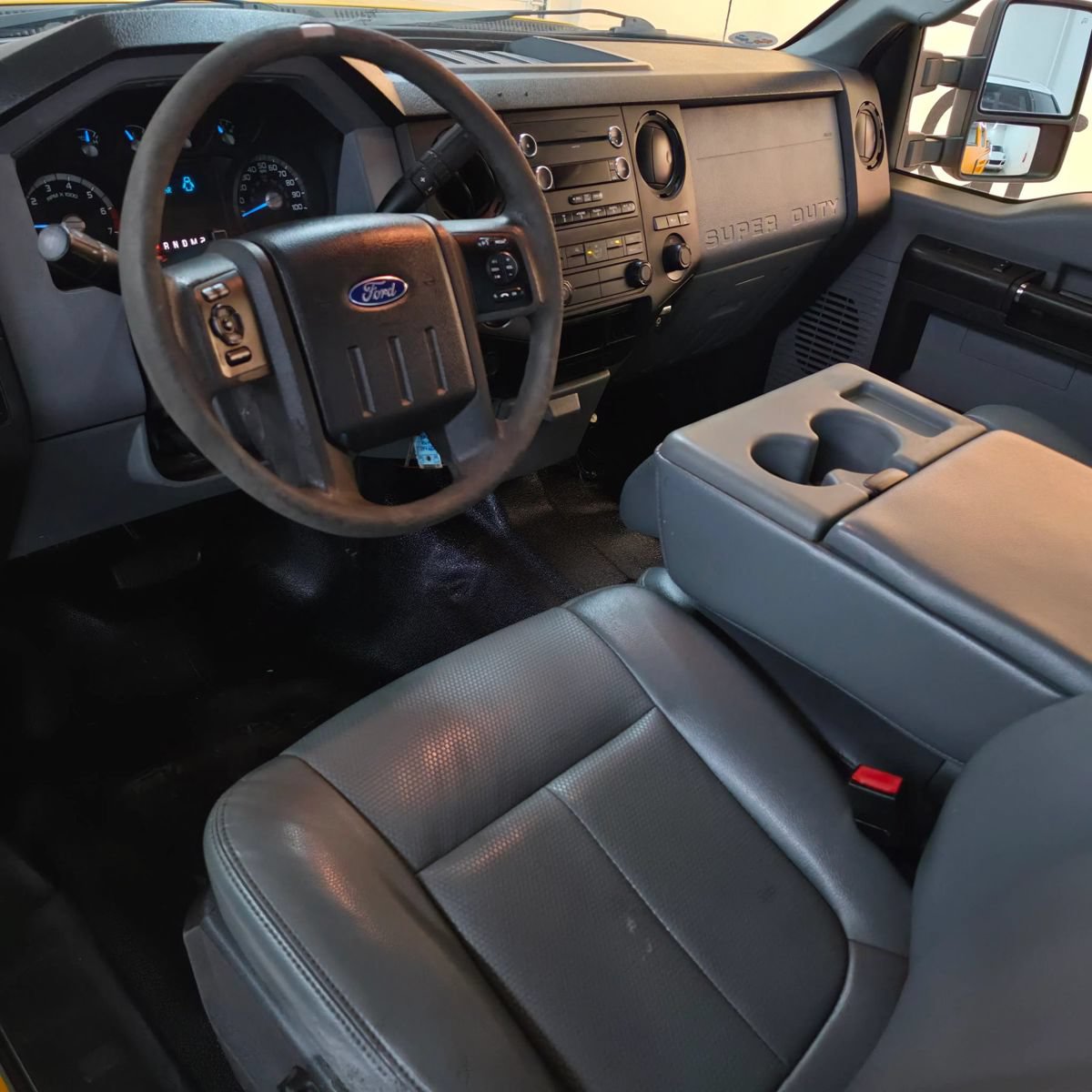 Used 2016 Ford F250 XL w/ Power Equipment Group RWD image 19