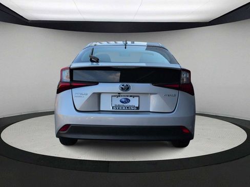 Used 2019 Toyota Prius LE image 7