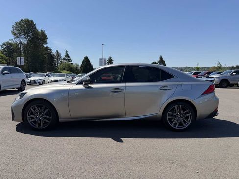 Used 2018 Lexus IS 300 F Sport RWD image 3