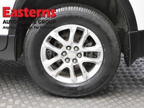 Used 2021 Chevrolet Traverse LS w/ LPO, Floor Liner Package AWD/4WD image 8