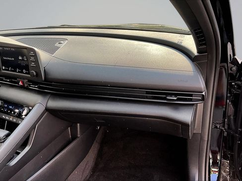 Used 2026 Hyundai Elantra SEL Sport Premium w/ Cargo Package FWD image 25