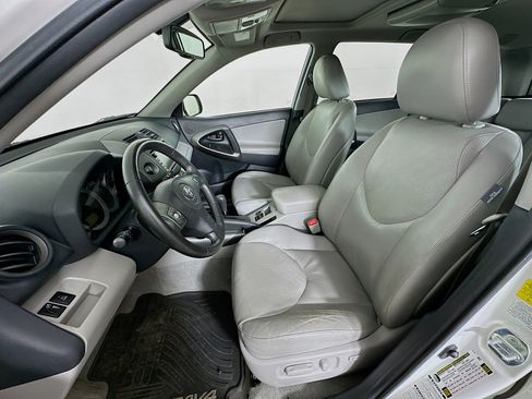 Used 2010 Toyota RAV4 Limited image 13