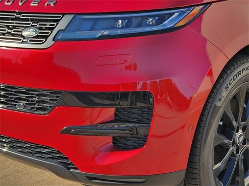 New 2025 Land Rover Range Rover Sport image 5