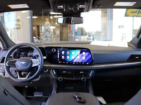 Used 2025 Chevrolet Tahoe LT w/ Comfort Package image 13