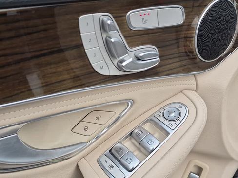 Used 2016 Mercedes-Benz C 300 C 300 image 10