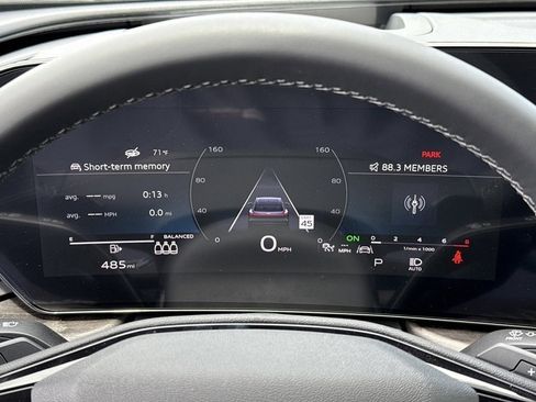 Certified 2025 Audi Q5 2.0T Premium Plus w/ Premium Plus image 20