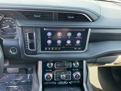 Used 2021 GMC Yukon XL Denali AWD/4WD image 13