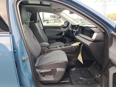 New 2026 Volkswagen Tiguan SE image 17