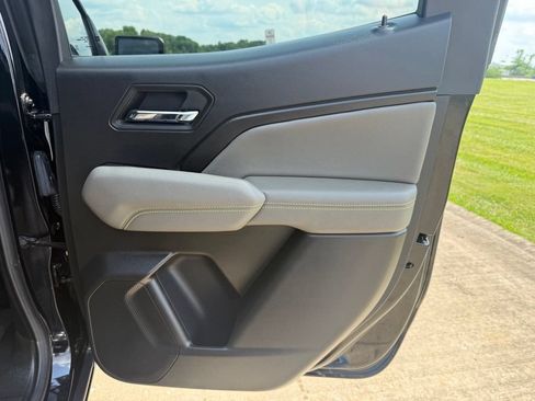 Used 2024 Chevrolet Colorado ZR2 AWD/4WD image 14