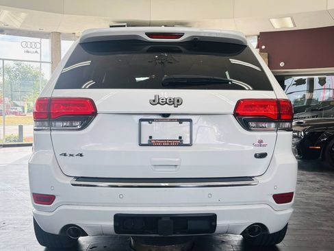 Used 2016 Jeep Grand Cherokee Overland AWD/4WD image 11