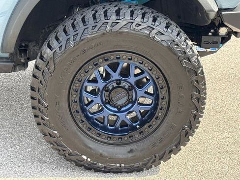 Certified 2023 Ford Bronco Wildtrak AWD/4WD image 5